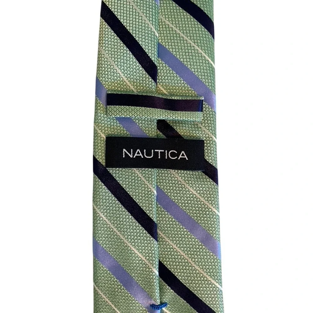 Nautica Mens Green Navy Blue Striped Silk Blend Necktie 3.25 Inch Width